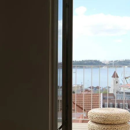 Apartment Casas Na Portuguesa - Bica Chiado