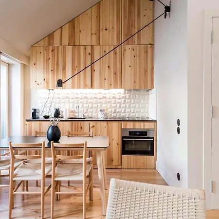 Casas Na Portuguesa - Bica Chiado * Lissabon