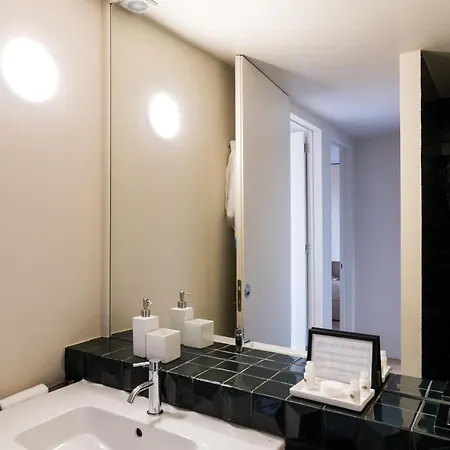 Casas Na Portuguesa - Bica Chiado شقة